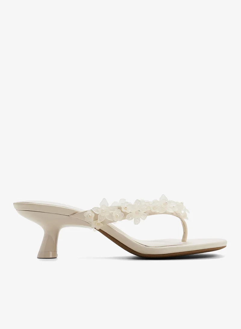 كول ات سبرنج Meadoww Heeled Sandals